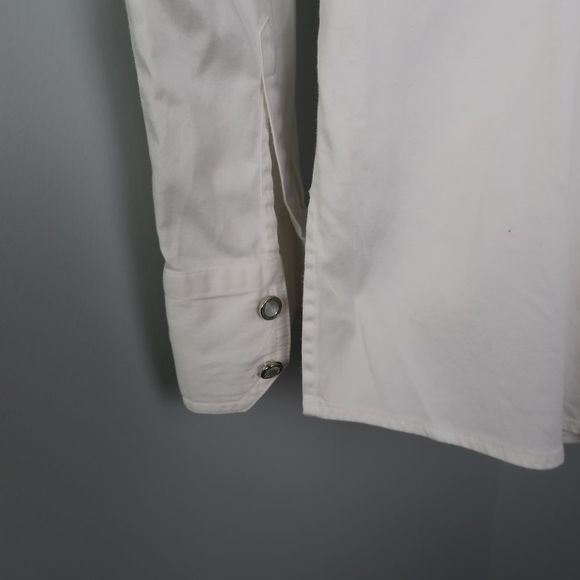 CHICOS White Button Up Jewel Buttons Sz M - Picture 4 of 5